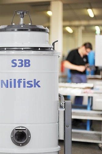 картинка Промышленный пылесос Nilfisk S3B L100 FM фото 2 картинка Промышленный пылесос Nilfisk S3B L100 FM фото 2