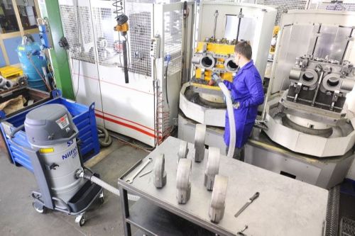 картинка Промышленный пылесос Nilfisk S3 L100 LC FM фото 2 картинка Промышленный пылесос Nilfisk S3 L100 LC FM фото 2