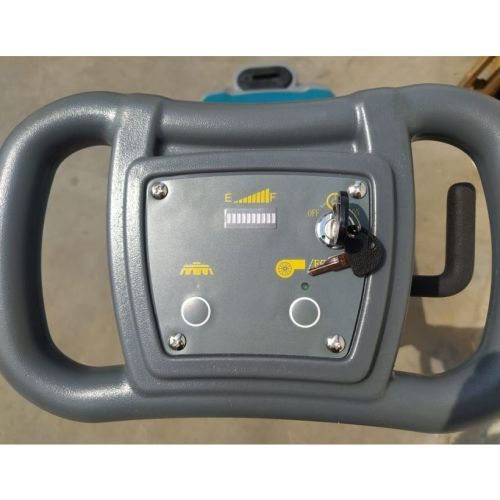 картинка Поломоечная машина TOR JH-400 фото 4 картинка Поломоечная машина TOR JH-400 фото 4