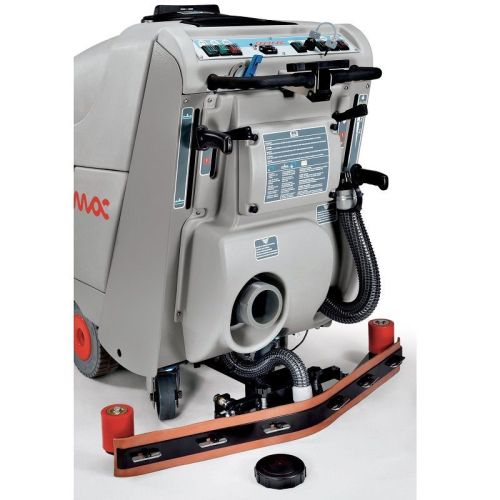 картинка Поломоечная машина Comac Omnia 32 BT фото 3 картинка Поломоечная машина Comac Omnia 32 BT фото 3